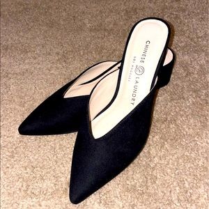 Chinese Laundry Slip On Mule 5.5